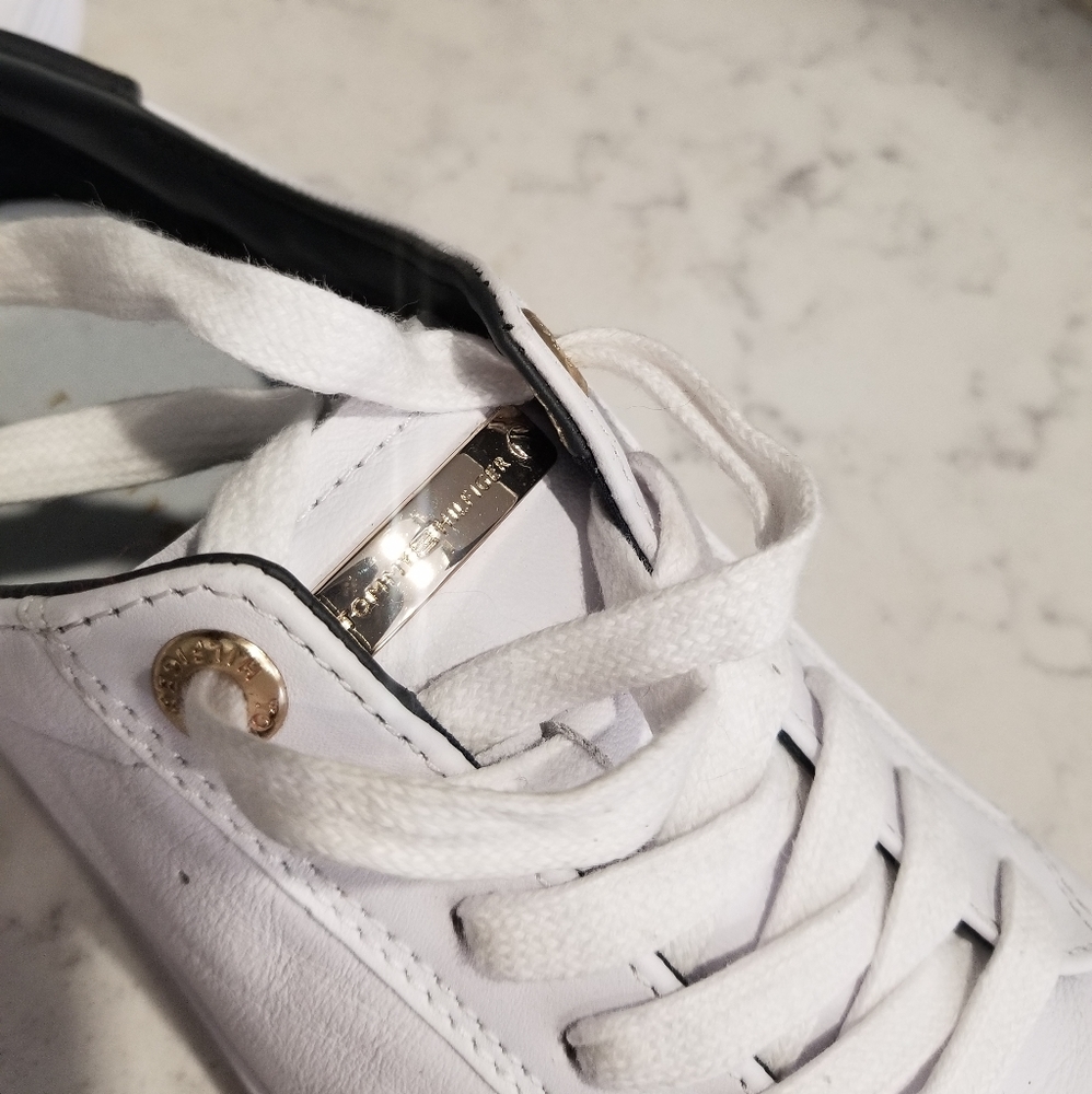 👟 TOMMY HILFIGER WHITE LEATHER SNEAKERS - Picture 4 of 15